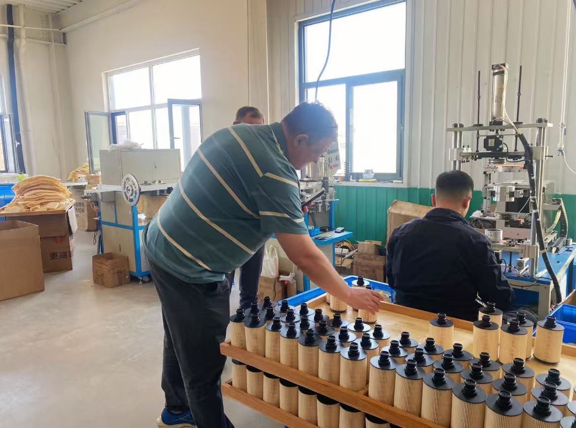 רוסיש קאַסטאַמערז באַזוכן Guohao פילטער פאַקטאָרי